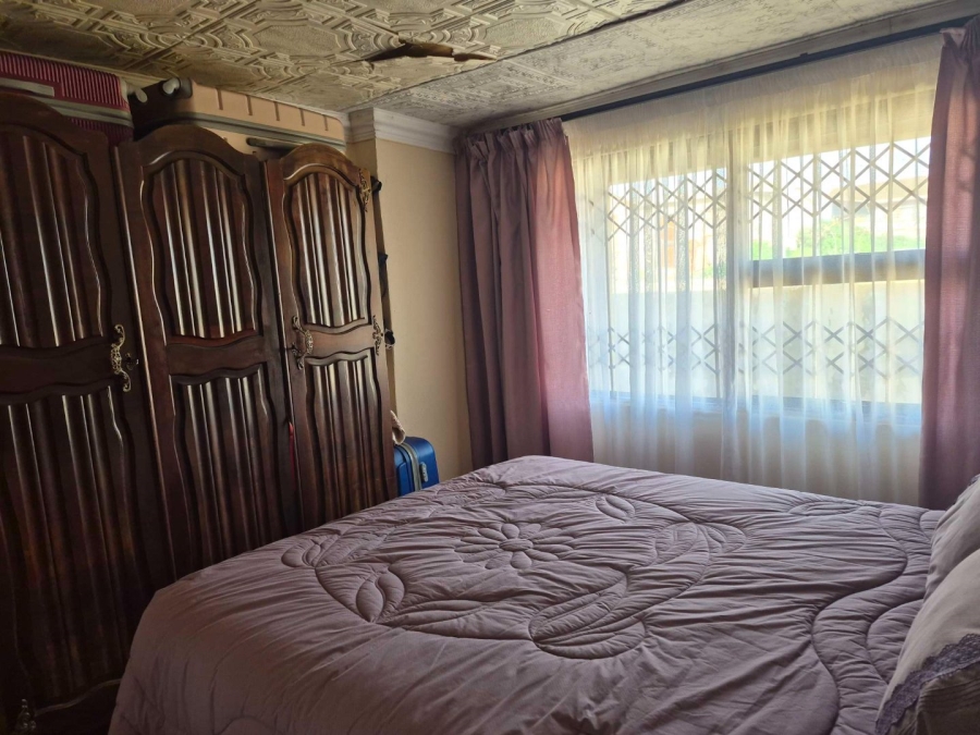 2 Bedroom Property for Sale in Kwazakhele Eastern Cape